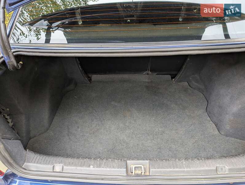 Седан Opel Astra 2005 в Смеле