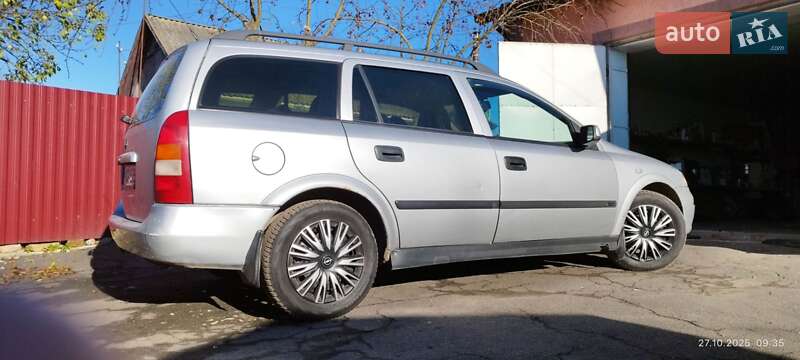 Универсал Opel Astra 2002 в Хмельницком