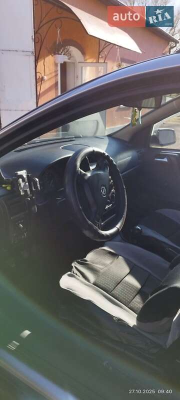 Универсал Opel Astra 2002 в Хмельницком