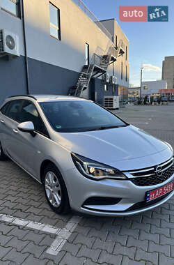 Универсал Opel Astra 2019 в Хмельницком