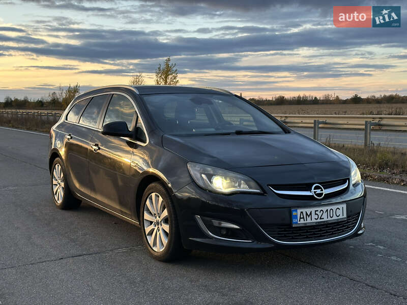 Универсал Opel Astra 2013 в Житомире фото 2 Универсал Opel Astra 2013 в Житомире