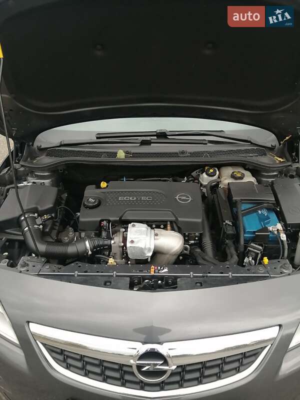 Универсал Opel Astra 2011 в Киеве фото 14 Универсал Opel Astra 2011 в Киеве