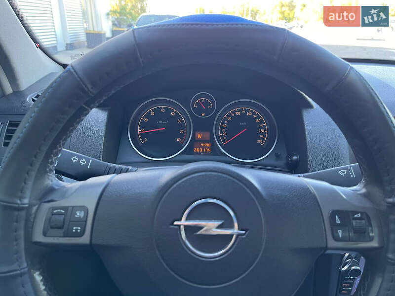 Хэтчбек Opel Astra 2005 в Киеве фото 9 Хэтчбек Opel Astra 2005 в Киеве