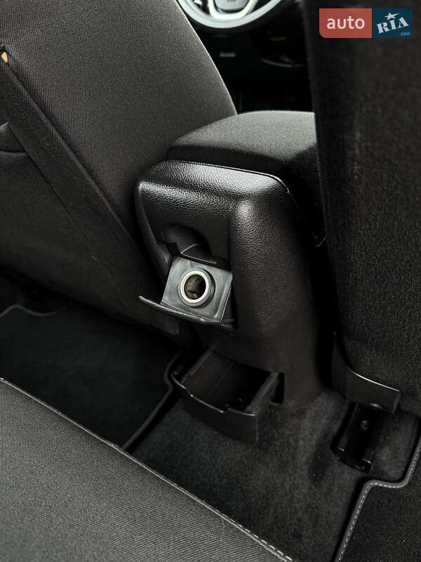 Хэтчбек Opel Astra 2010 в Черкассах