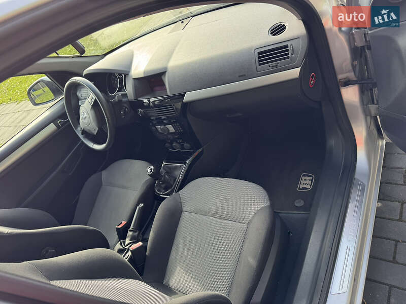 Универсал Opel Astra 2010 в Вишневце фото 33 Универсал Opel Astra 2010 в Вишневце