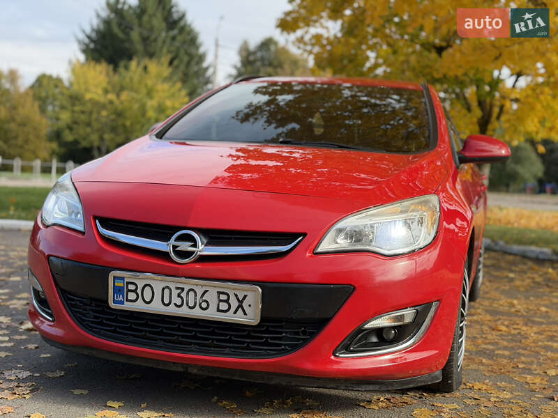 Универсал Opel Astra 2013 в Ровно фото 10 Универсал Opel Astra 2013 в Ровно