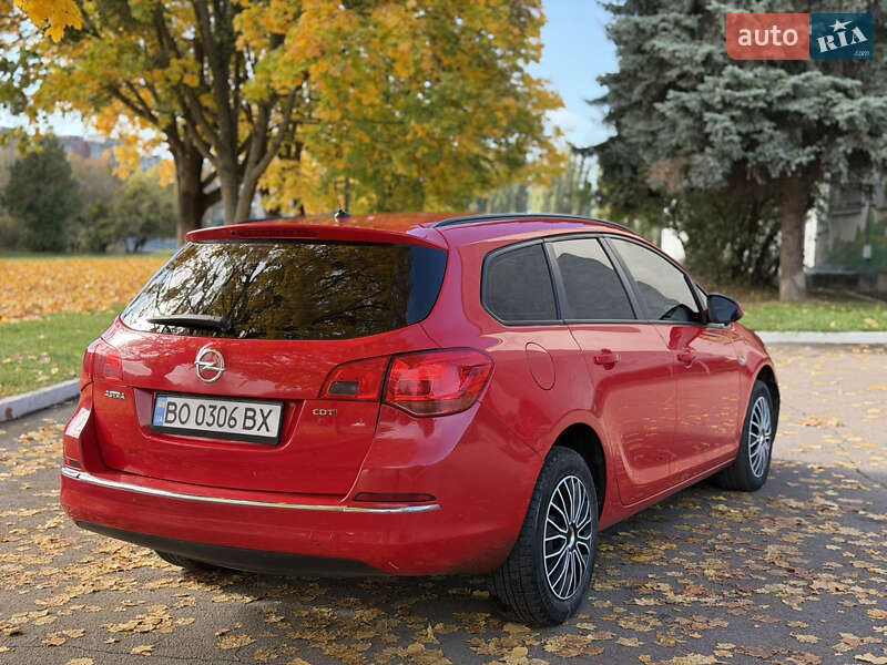 Универсал Opel Astra 2013 в Ровно фото 31 Универсал Opel Astra 2013 в Ровно