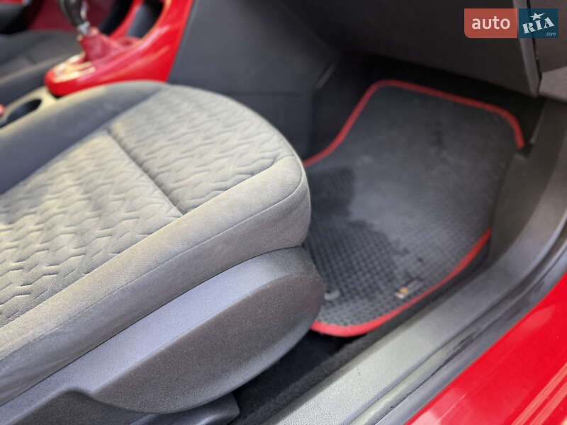 Универсал Opel Astra 2013 в Ровно фото 67 Универсал Opel Astra 2013 в Ровно