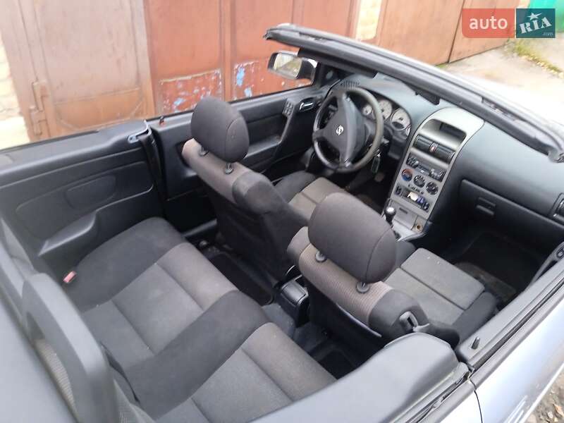 Кабриолет Opel Astra 2002 в Киеве фото 4 Кабриолет Opel Astra 2002 в Киеве