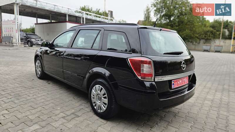 Універсал Opel Astra 2008 в Вінниці