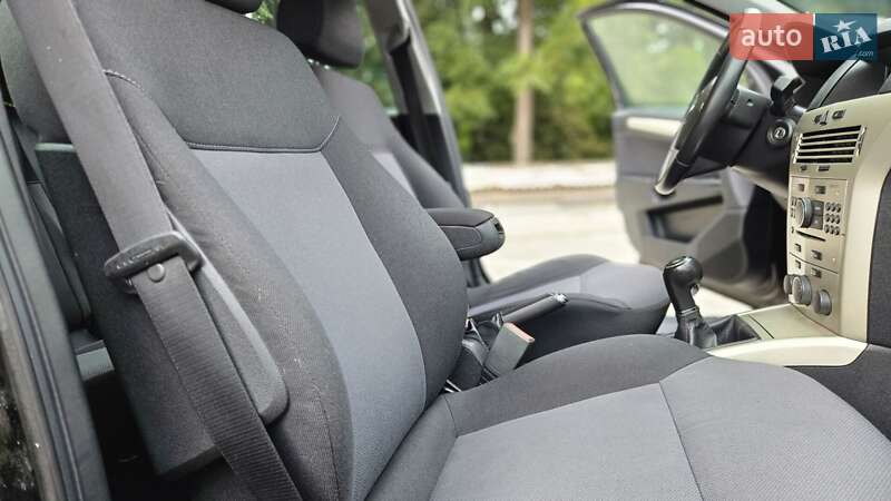 Універсал Opel Astra 2008 в Вінниці