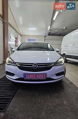 Универсал Opel Astra 2017 в Бердичеве Универсал Opel Astra 2017 в Бердичеве