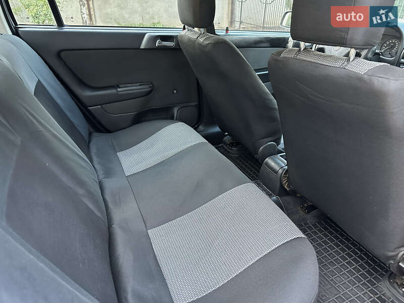 Седан Opel Astra 2006 в Кропивницком фото 12 Седан Opel Astra 2006 в Кропивницком