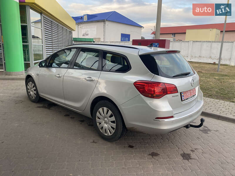 Универсал Opel Astra 2015 в Сокале фото 3 Универсал Opel Astra 2015 в Сокале