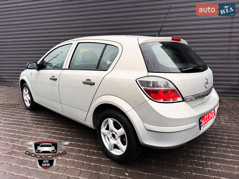 Хэтчбек Opel Astra 2009 в Каменском фото 2 Хэтчбек Opel Astra 2009 в Каменском