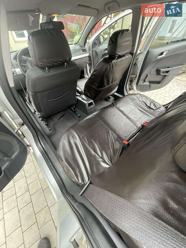 Универсал Opel Astra 2010 в Шацке фото 16 Универсал Opel Astra 2010 в Шацке