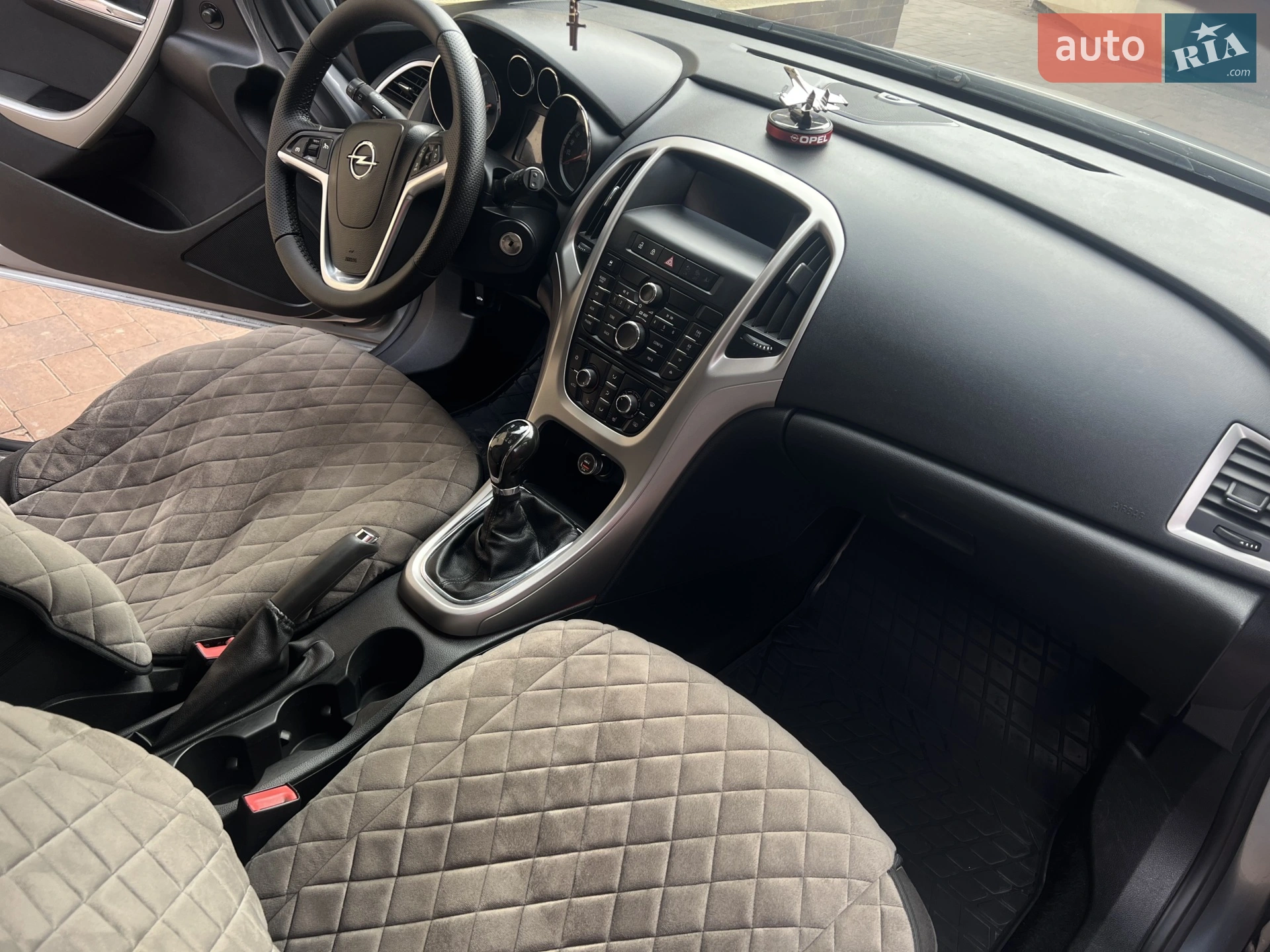 2011 Opel Astra - мініатюра 13