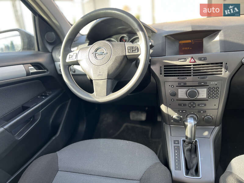 Хэтчбек Opel Astra 2005 в Ивано-Франковске фото 56 Хэтчбек Opel Astra 2005 в Ивано-Франковске