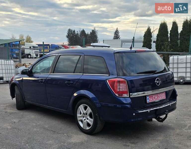 Универсал Opel Astra 2009 в Виннице