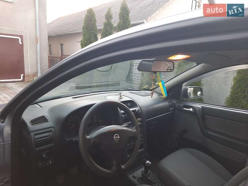 Седан Opel Astra 2008 в Тернополі фото 7 Седан Opel Astra 2008 в Тернополі