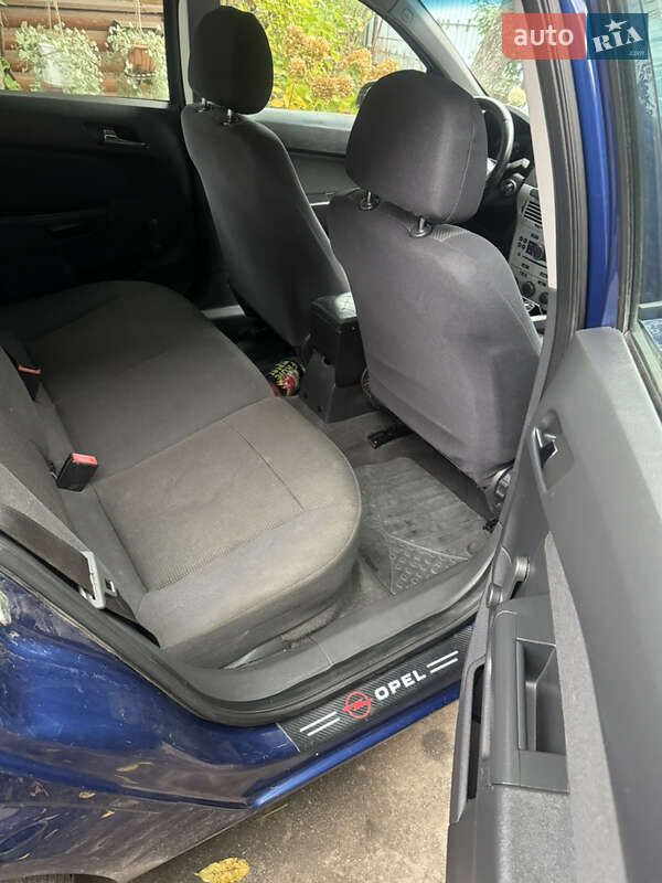 Універсал Opel Astra 2009 в Черкасах фото 15 Універсал Opel Astra 2009 в Черкасах
