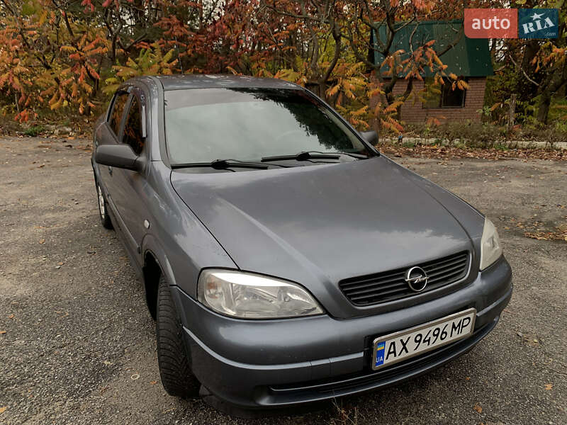 Седан Opel Astra 2008 в Краснограде фото 2 Седан Opel Astra 2008 в Краснограде
