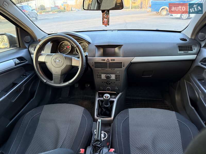 Хэтчбек Opel Astra 2005 в Хмельницком фото 23 Хэтчбек Opel Astra 2005 в Хмельницком