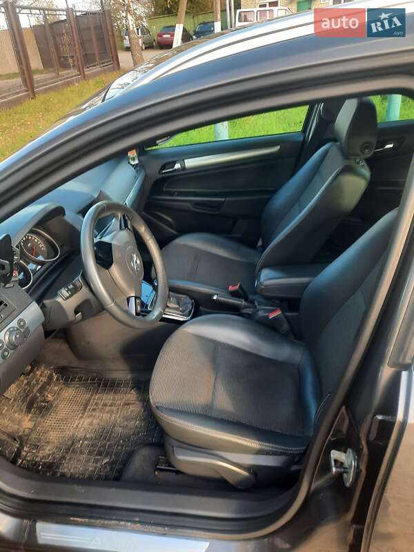 Универсал Opel Astra 2009 в Добротворе