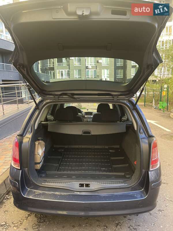 Универсал Opel Astra 2008 в Киеве фото 19 Универсал Opel Astra 2008 в Киеве