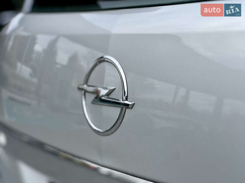 Универсал Opel Astra 2008 в Виннице