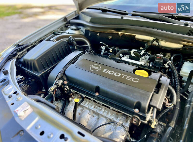 Универсал Opel Astra 2008 в Виннице