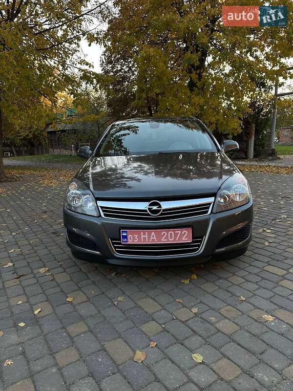 Універсал Opel Astra 2011 в Луцьку фото 38 Універсал Opel Astra 2011 в Луцьку