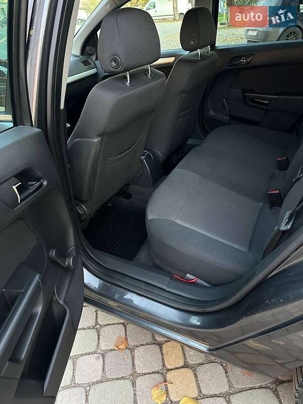 Універсал Opel Astra 2011 в Луцьку фото 67 Універсал Opel Astra 2011 в Луцьку