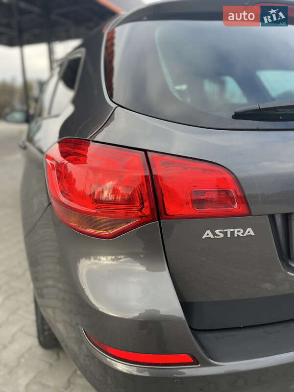 Универсал Opel Astra 2011 в Владимире фото 15 Универсал Opel Astra 2011 в Владимире