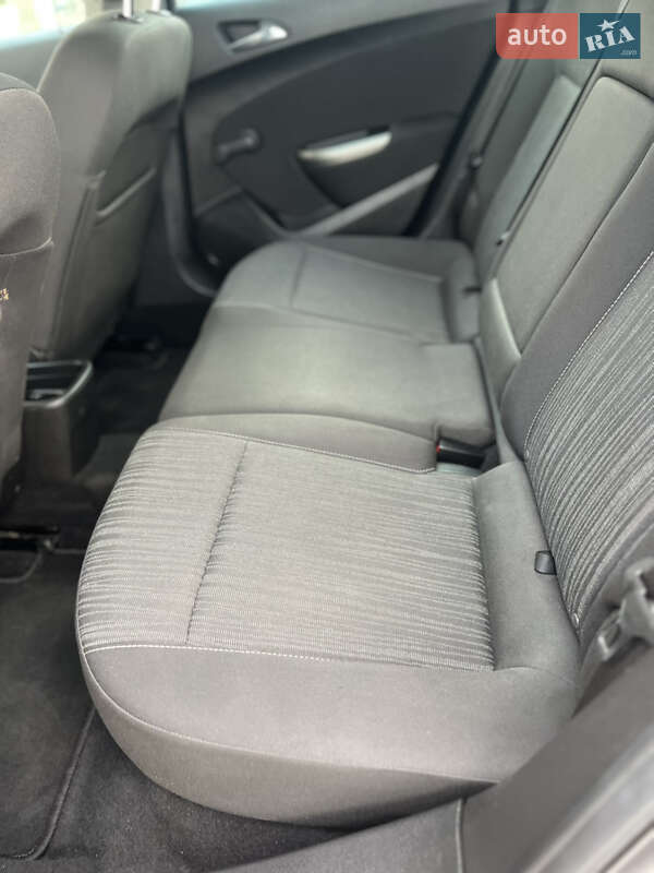 Универсал Opel Astra 2011 в Владимире фото 47 Универсал Opel Astra 2011 в Владимире