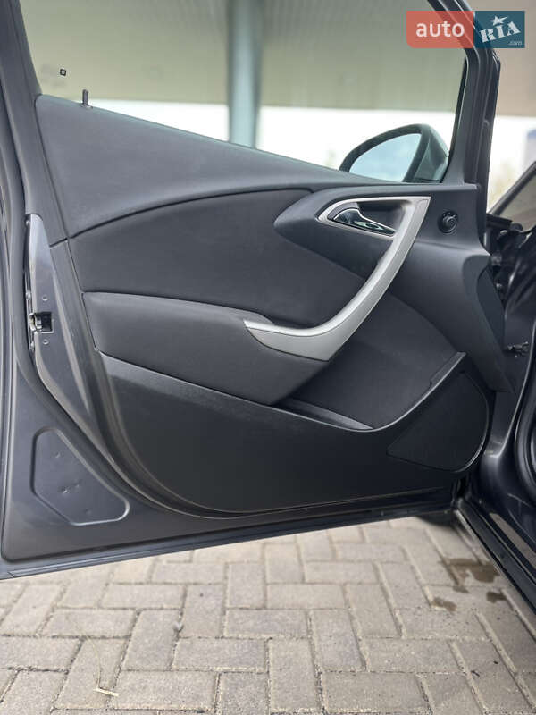 Универсал Opel Astra 2011 в Владимире фото 49 Универсал Opel Astra 2011 в Владимире