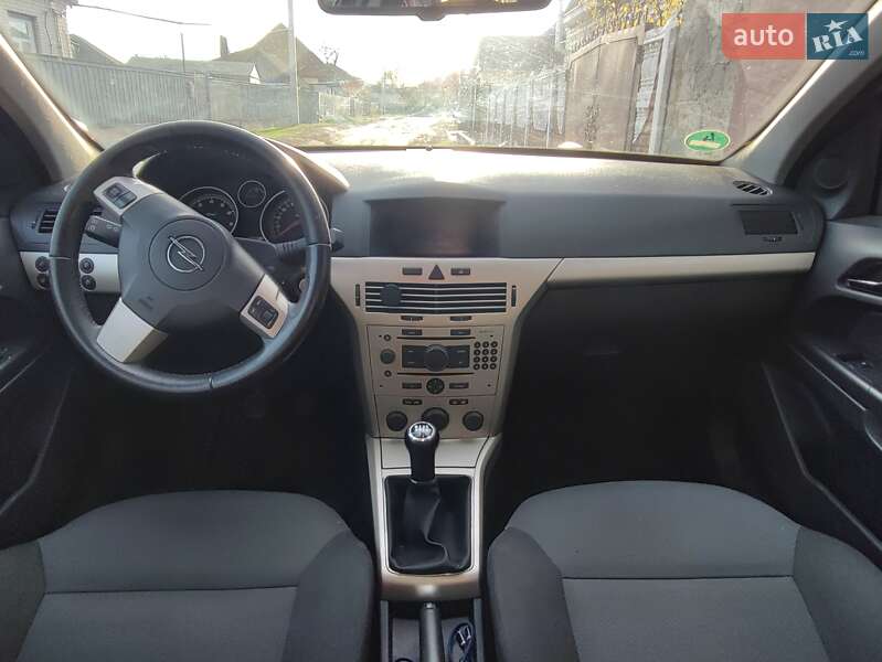 Універсал Opel Astra 2007 в Прилуках