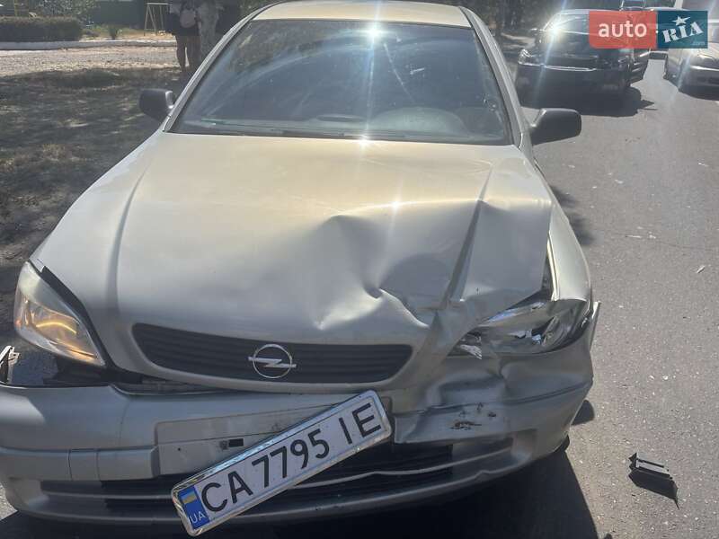 Седан Opel Astra 2006 в Шполі фото 8 Седан Opel Astra 2006 в Шполі