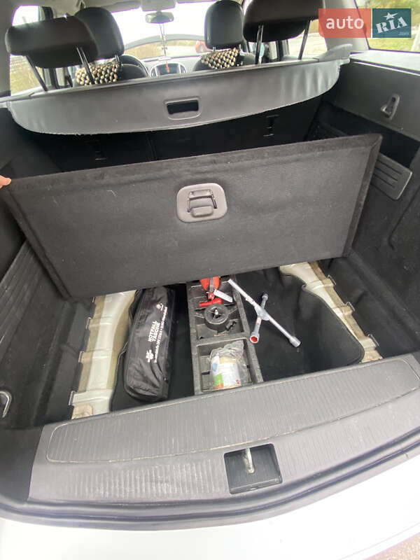 Универсал Opel Astra 2014 в Софиевской Борщаговке