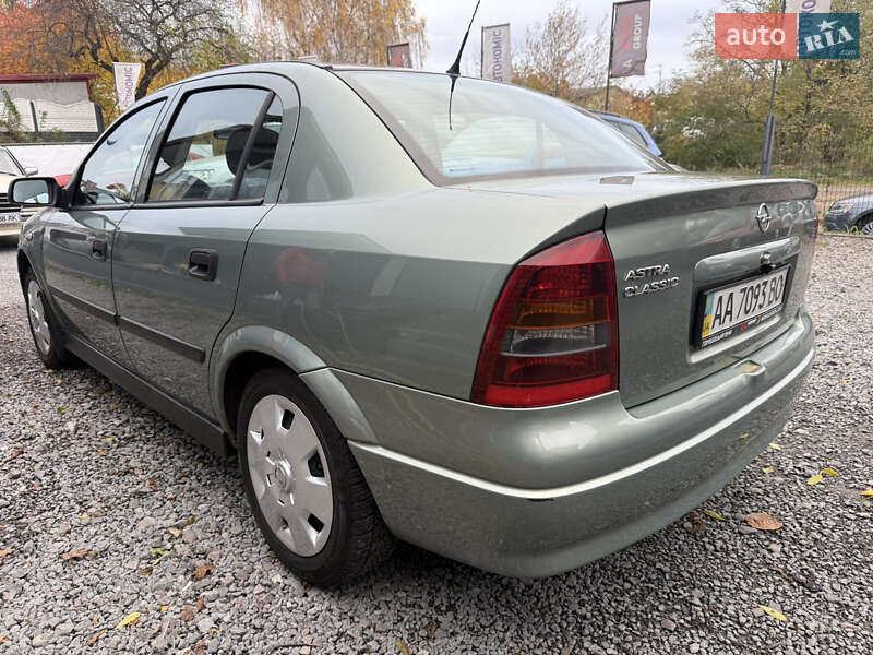 Седан Opel Astra 2006 в Львові фото 2 Седан Opel Astra 2006 в Львові