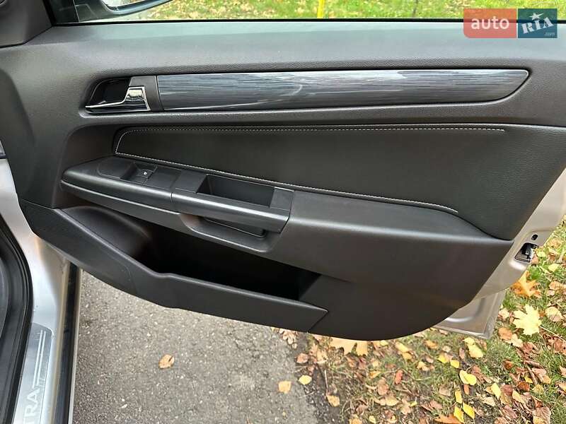 Універсал Opel Astra 2005 в Ватутіному