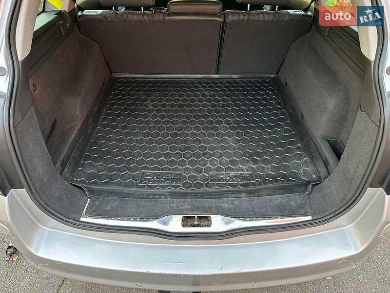 Універсал Opel Astra 2005 в Ватутіному