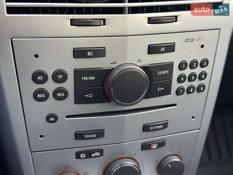 Універсал Opel Astra 2009 в Києві