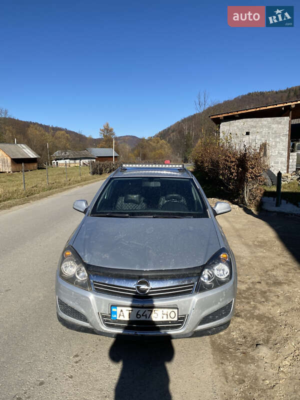 Універсал Opel Astra 2011 в Косові фото 3 Універсал Opel Astra 2011 в Косові