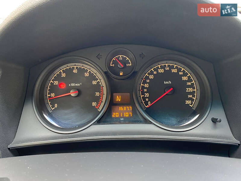 Универсал Opel Astra 2012 в Житомире фото 16 Универсал Opel Astra 2012 в Житомире