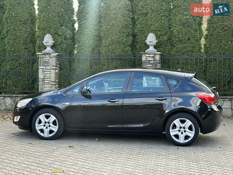 Хэтчбек Opel Astra 2010 в Надворной фото 15 Хэтчбек Opel Astra 2010 в Надворной
