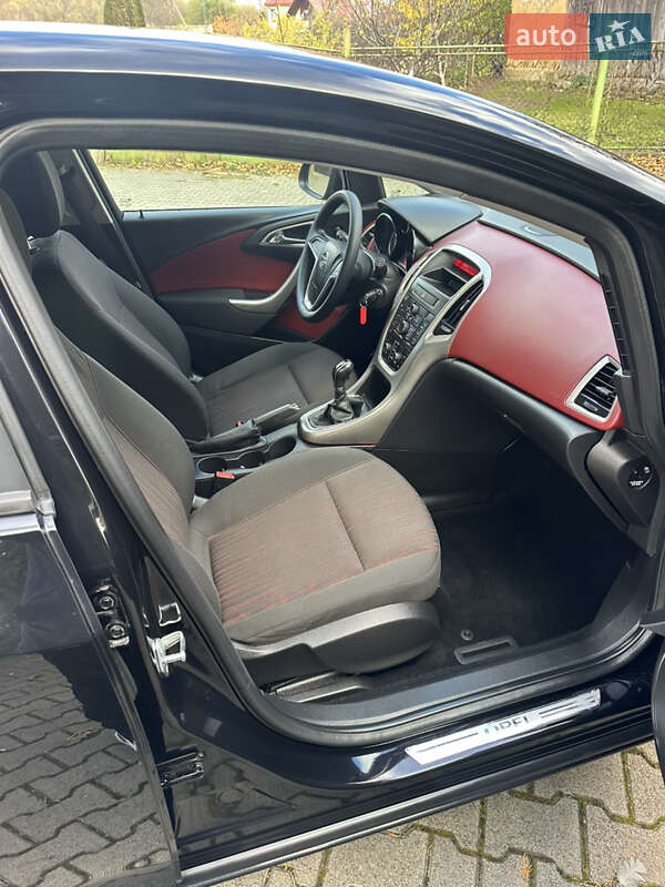 Хэтчбек Opel Astra 2010 в Надворной фото 35 Хэтчбек Opel Astra 2010 в Надворной