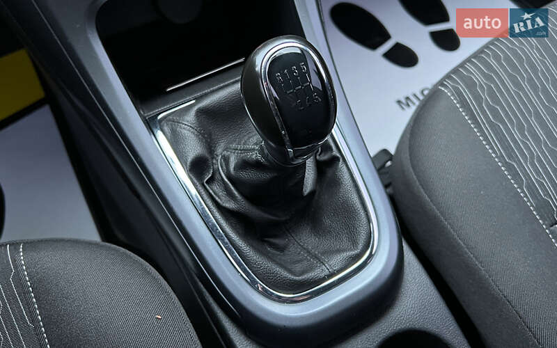 Универсал Opel Astra 2013 в Львове фото 16 Универсал Opel Astra 2013 в Львове