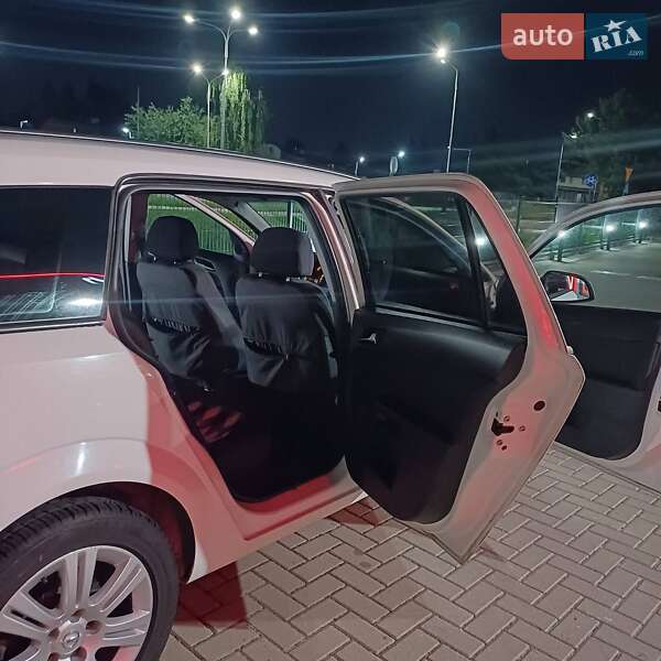 Універсал Opel Astra 2010 в Івано-Франківську фото 15 Універсал Opel Astra 2010 в Івано-Франківську
