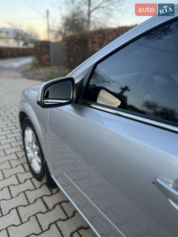 Универсал Opel Astra 2008 в Коломые